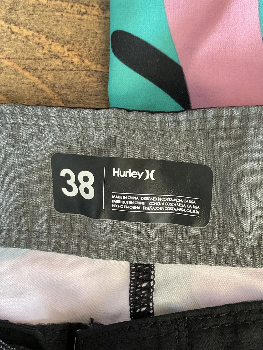 Hurley Men’s Black Boardshorts Swim Trunks 38 312B